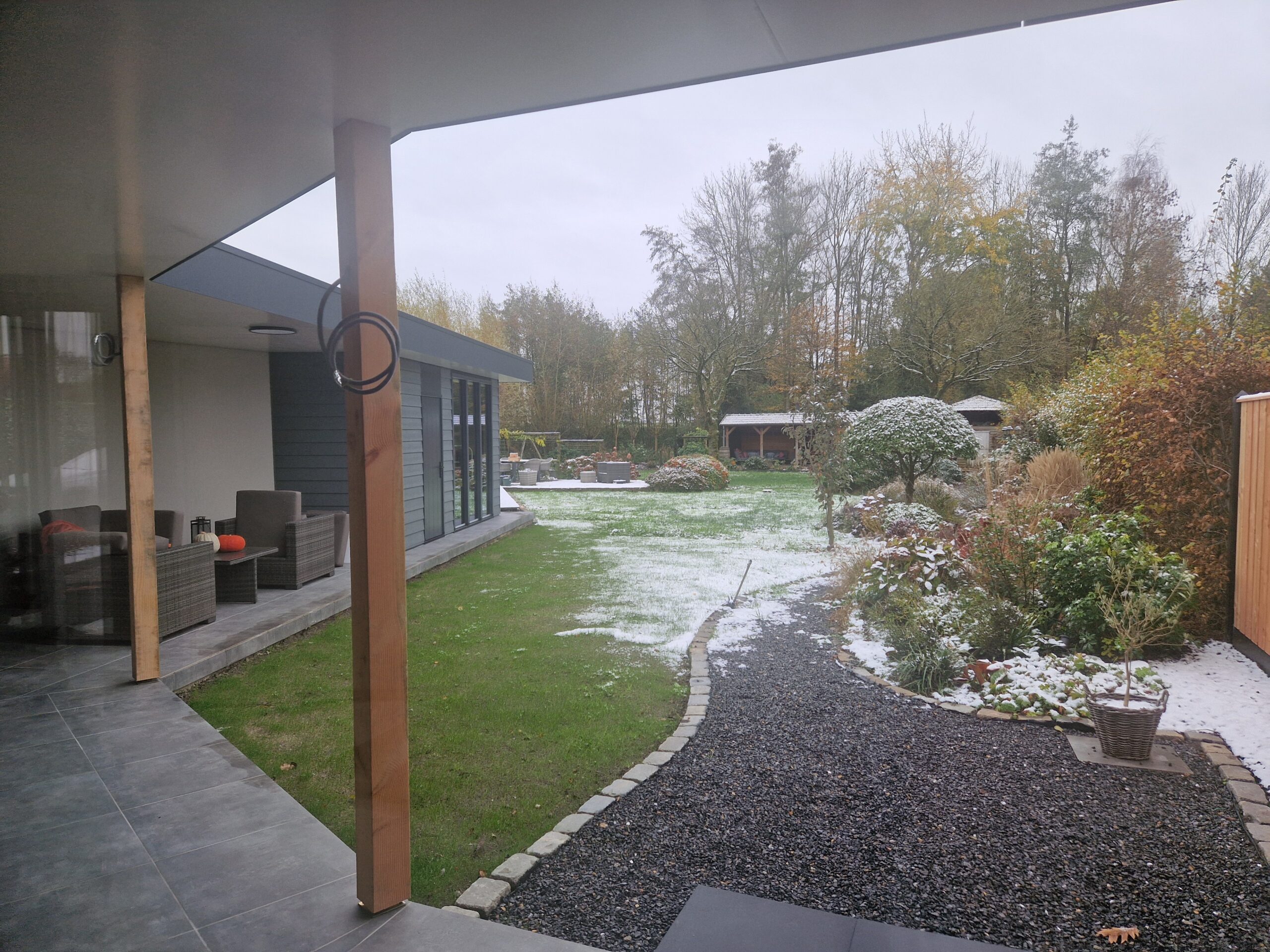 20251123_094125 20251123 094125 scaled